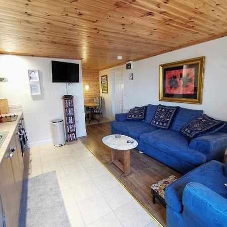 The Nook @ Rowan Tree Cottage Ballymoney Exterior photo