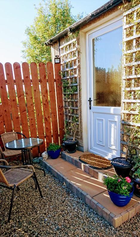 The Nook @ Rowan Tree Cottage Ballymoney Exterior photo